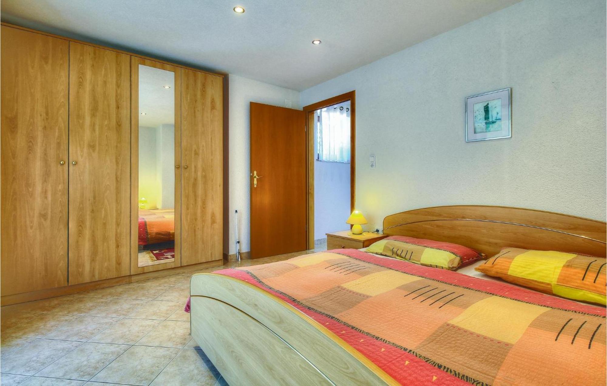 Amazing home in Buje with 3 Bedrooms, WiFi&Outdoor swimming pool Zewnętrze zdjęcie