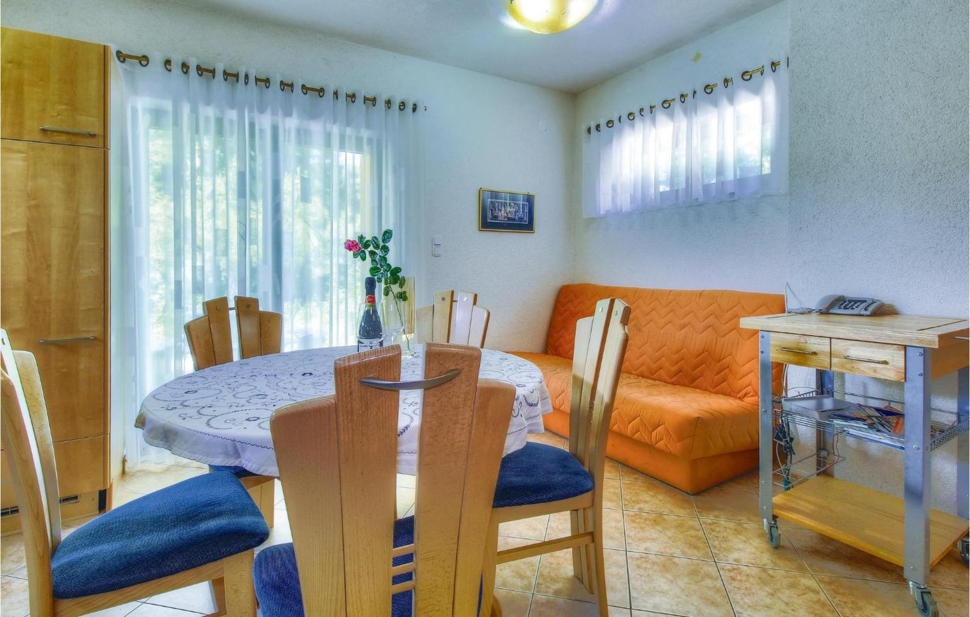 Amazing home in Buje with 3 Bedrooms, WiFi&Outdoor swimming pool Zewnętrze zdjęcie